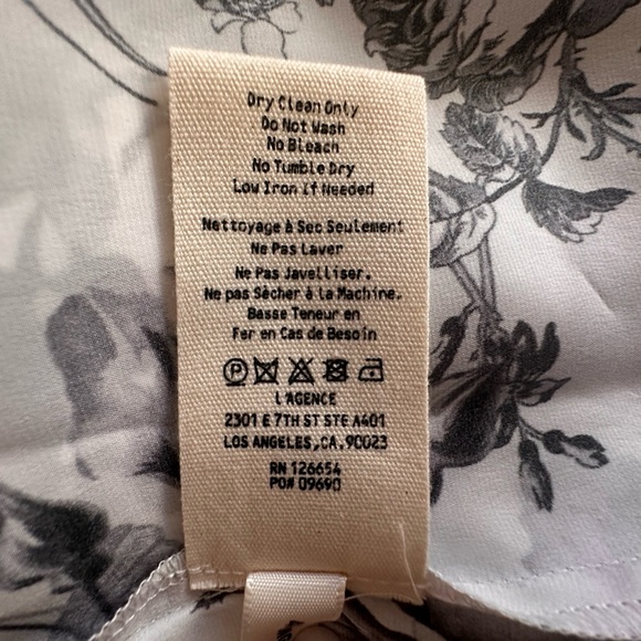 L'AGENCE Tyler Floral Print Woven Silk Shirt - Picture 10 of 12